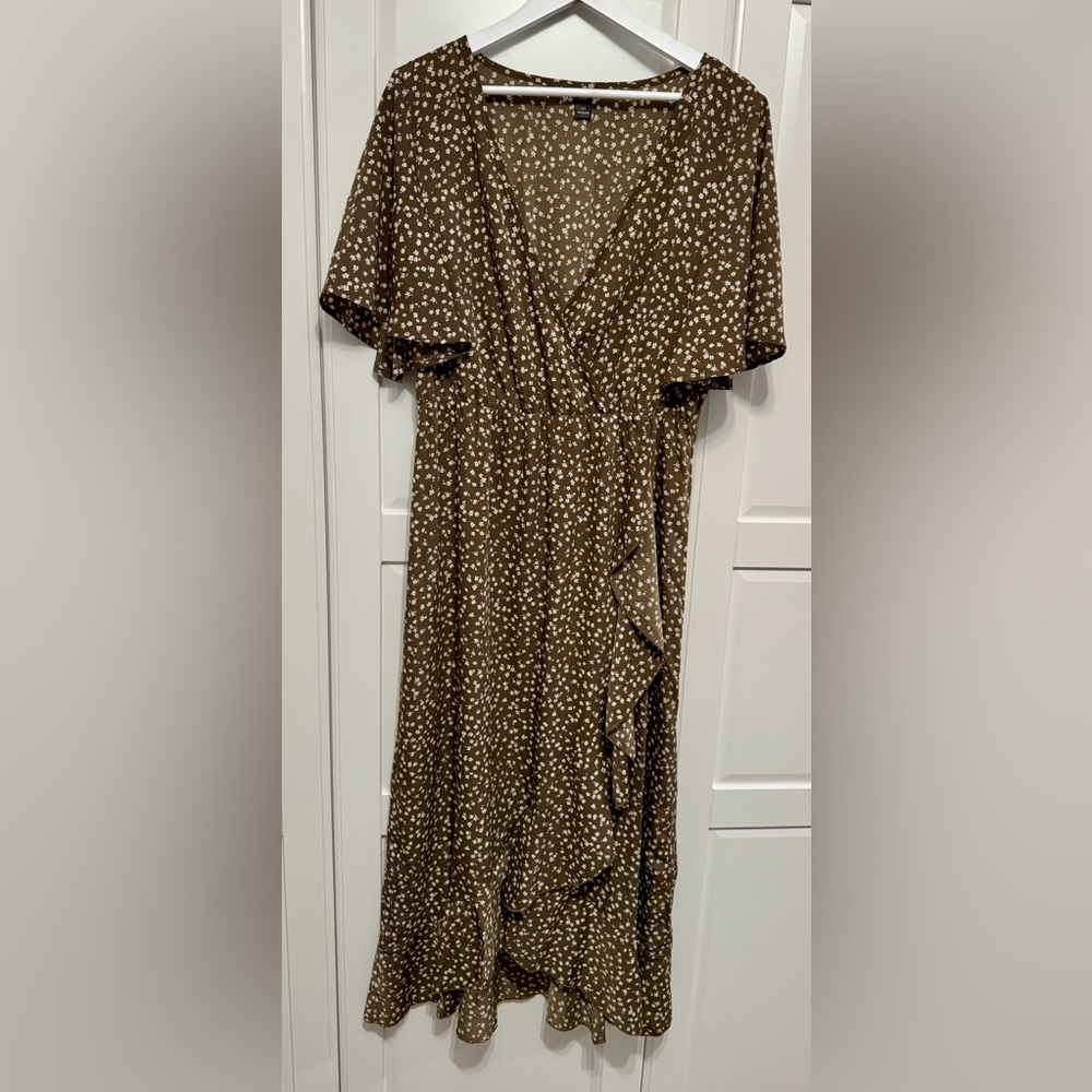 SHEIN Curve Brown Floral Dress Size 1XL